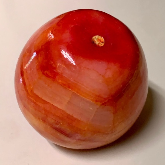 Mid Century Vintage Hand Carved Onyx Marble Apple Figurine Paperweight Sculpture - Picture 15 of 16